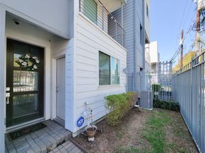 1705 Eado Point Lane, Houston TX 77003
