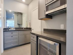 1705 Eado Point Lane, Houston TX 77003