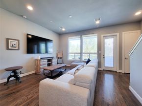 1705 Eado Point Lane, Houston TX 77003