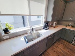 1705 Eado Point Lane, Houston TX 77003