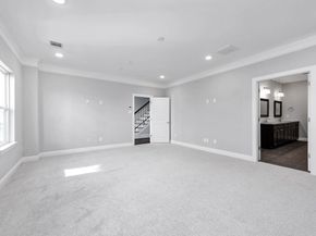 2524 Hutchins Street, Houston TX 77004