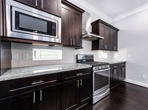 2524 Hutchins Street, Houston TX 77004