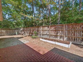38 Wrens Song Place, The Woodlands TX 77382