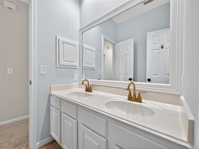 38 Wrens Song Place, The Woodlands TX 77382