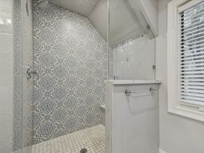 23 Hickory Ridge Drive, Houston TX 77024