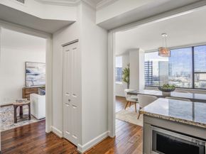 15 Greenway Plaza 12D, Houston TX 77046