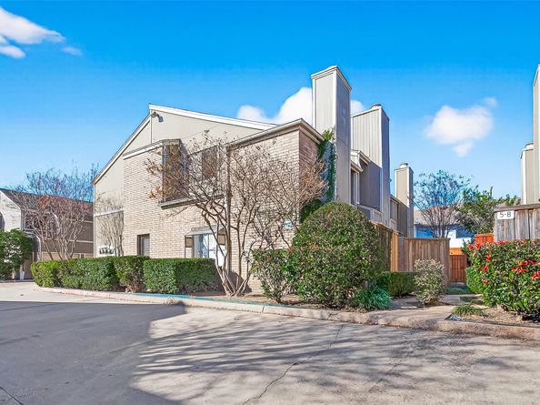 1920 Augusta Drive 7, Houston TX 77057