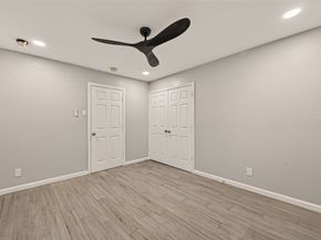 4955 Wigton Drive, Houston TX 77096