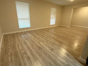 4747 Clover Street, Houston TX 77033