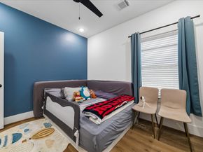 9009 Wellspring Drive, Houston TX 77080
