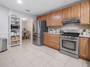 7415 San Simeon Drive, Houston TX 77083