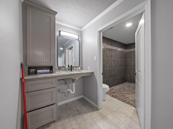 2147 Lone Rock Drive, Houston TX 77339
