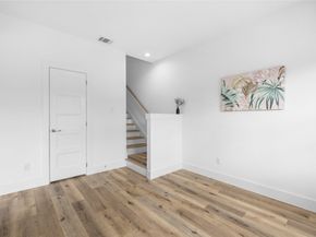 11916 S Hoa Sen Circle, Houston TX 77072