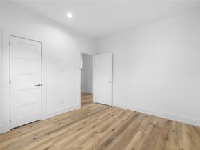 11916 S Hoa Sen Circle, Houston TX 77072