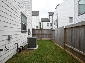 5418 Wheatley Street C, Houston TX 77091