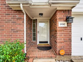 19502 Gladewater Drive, Tomball TX 77375
