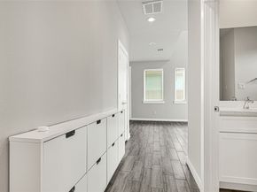 9431 Jutland Road, Houston TX 77033