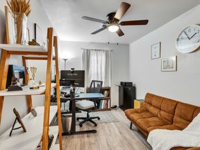 10027 Glenkirk Drive, Houston TX 77089
