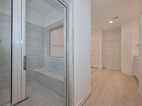 8929 Grovner Place, Houston TX 77055