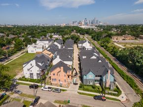 5302 S Capitol, Houston TX 77023