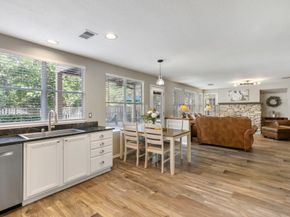 50 W New Avery Place, The Woodlands TX 77382