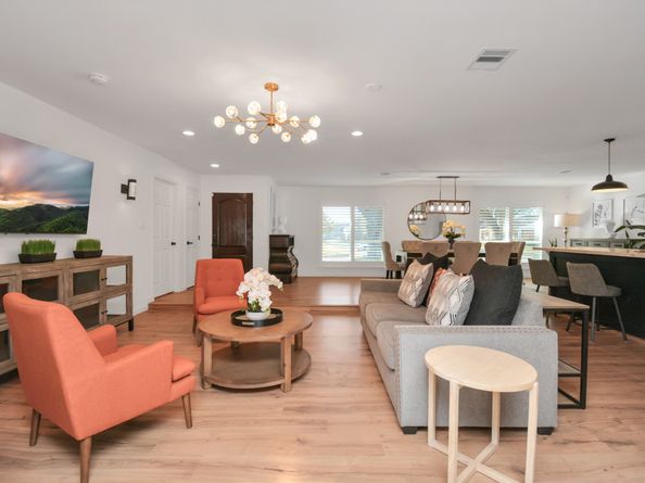 2619 Stoney Brook Drive, Houston TX 77063