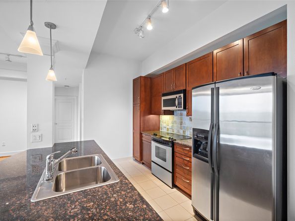 3333 Allen Parkway 505, Houston TX 77019
