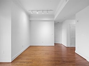 3333 Allen Parkway 505, Houston TX 77019