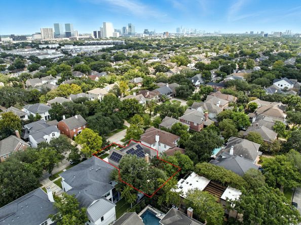 4133 Tennyson Street, West University Place TX 77005