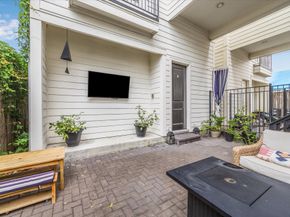 830 W 17th Street B, Houston TX 77008