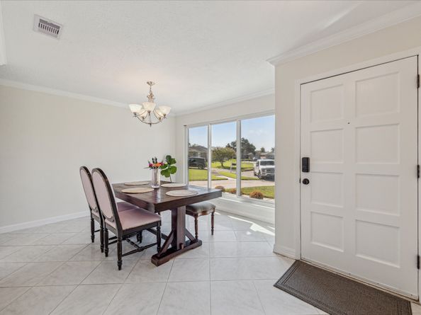 16803 Kings Chapel Court, Friendswood TX 77546
