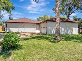 851 Seafoam Road