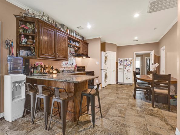 2302 Hoskins Drive, Houston TX 77080