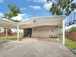 2302 Hoskins Drive, Houston TX 77080