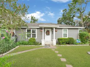 2302 Hoskins Drive, Houston TX 77080