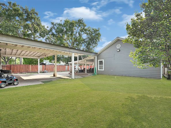 2302 Hoskins Drive, Houston TX 77080