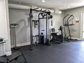 2100 Tanglewilde Street 299, Houston TX 77063