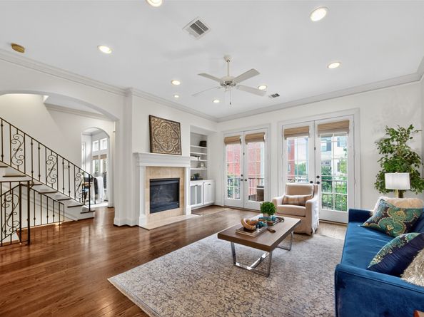 912 Lovett Boulevard B, Houston TX 77006