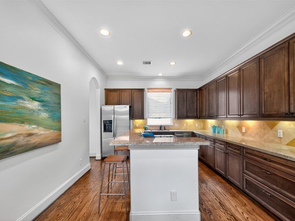 912 Lovett Boulevard B, Houston TX 77006