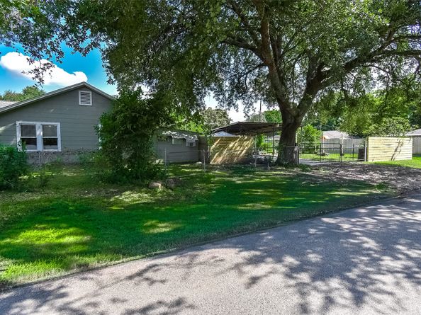 302 Damon Street, Richmond TX 77406-3708