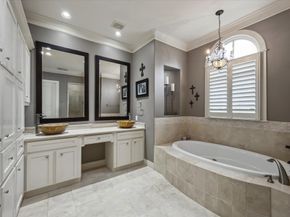 2405 Richton Street, Houston TX 77098