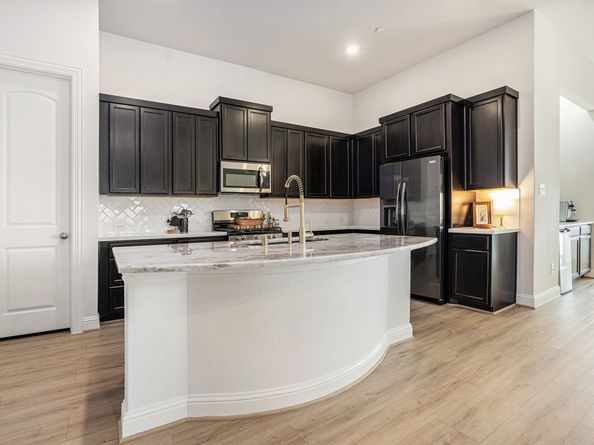 567 Rita Blanca Drive, Webster TX 77598
