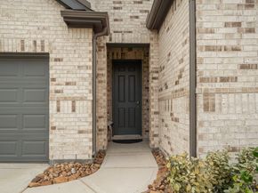567 Rita Blanca Drive, Webster TX 77598