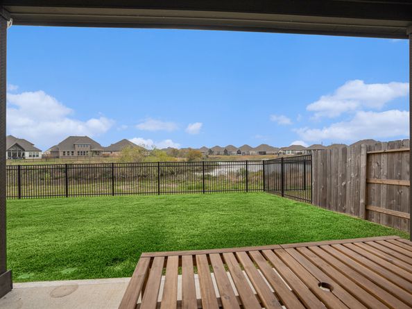 567 Rita Blanca Drive, Webster TX 77598