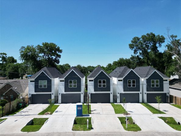 765 Enterprise Street D, Houston TX 77088