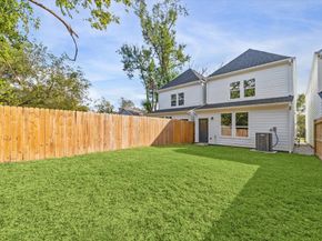 765 Enterprise Street D, Houston TX 77088