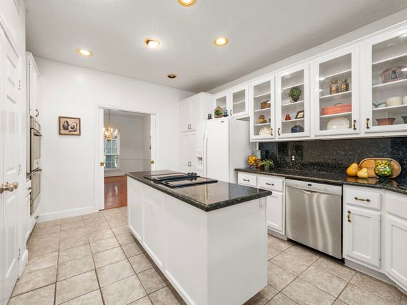 6334 Wagner Way, Sugar Land TX 77479
