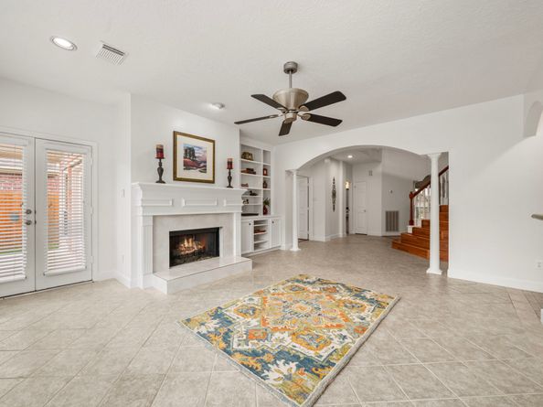 6334 Wagner Way, Sugar Land TX 77479
