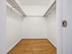 5419 Beechnut Street, Houston TX 77096