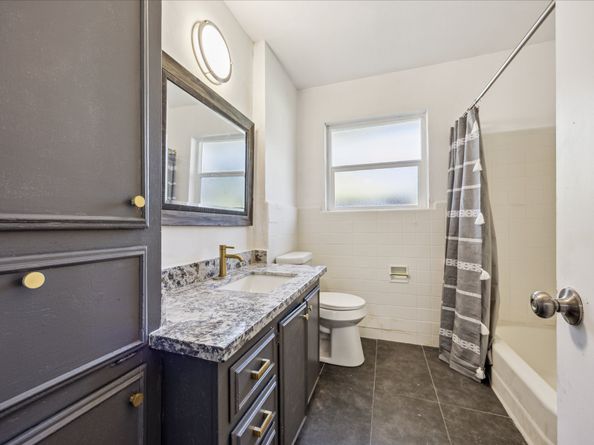 5419 Beechnut Street, Houston TX 77096